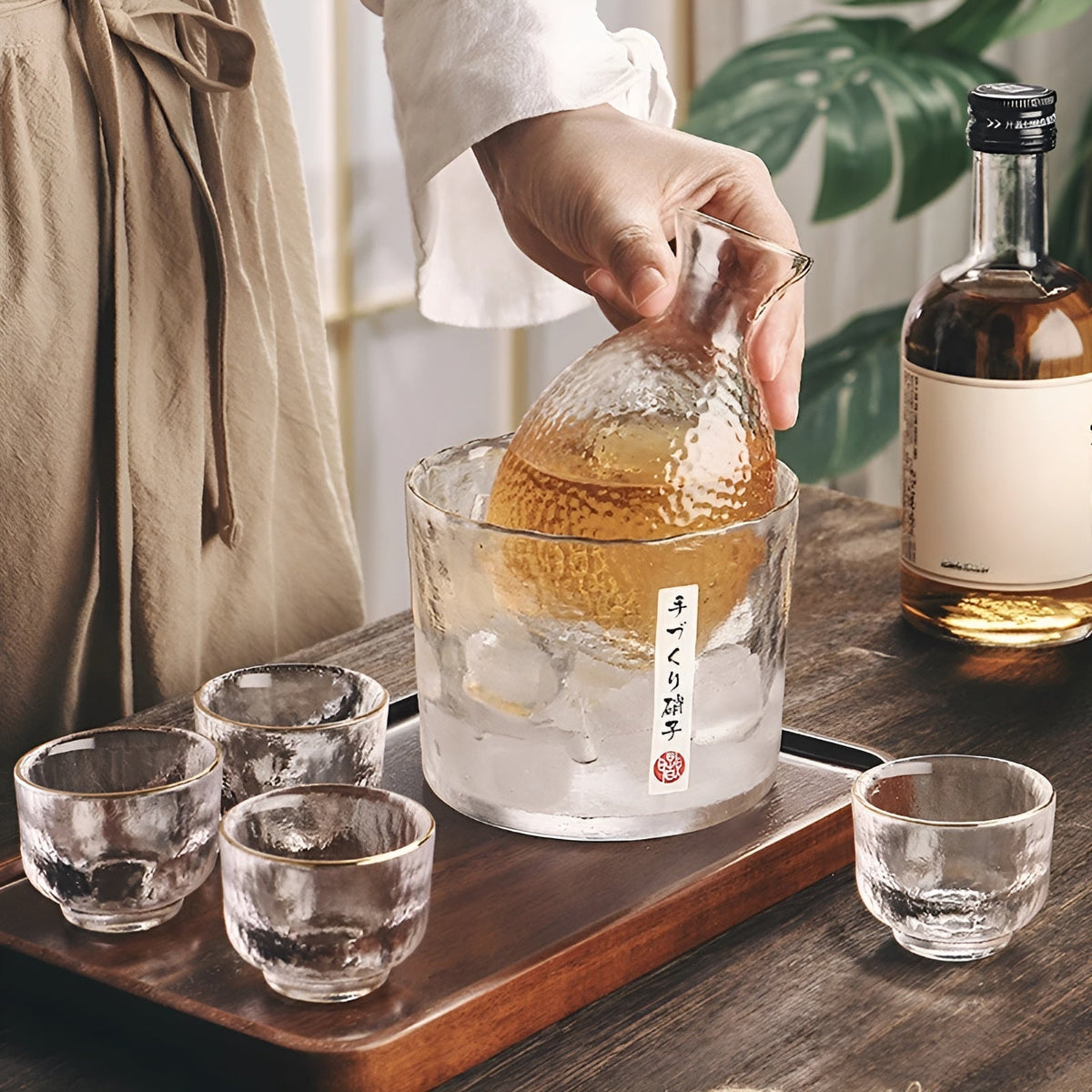 Japanese Glass Set – Elegant Sake & Whisky Set | Perfect for Bar & Home | Sikunuo