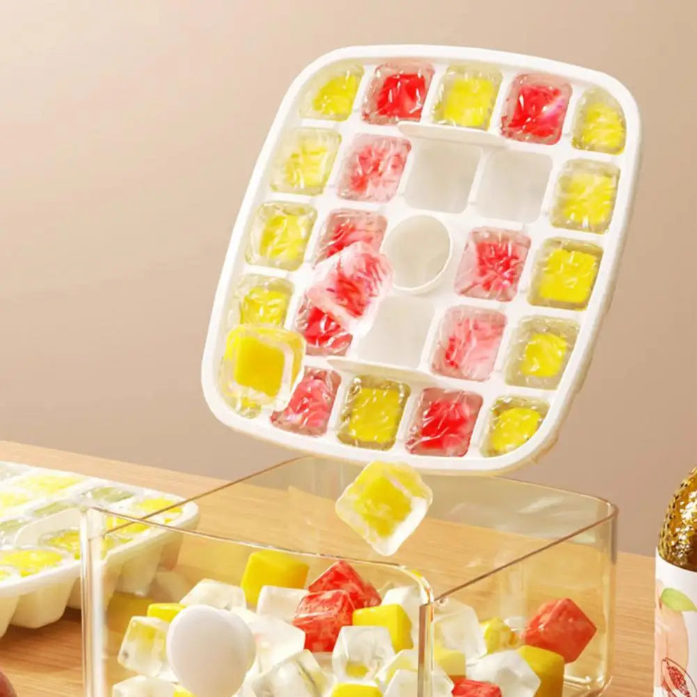 Sikunuo | High Capacity Easy Press Frozen Ice Ball Maker