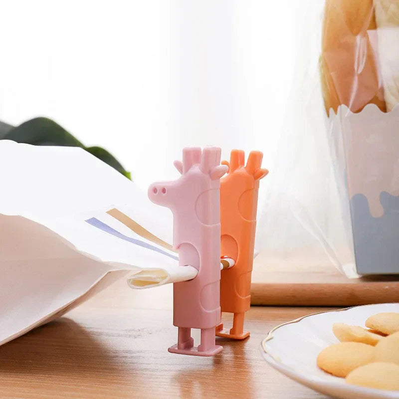 Sikunuo | Cute Giraffe Plastic Bag Sealing Clip