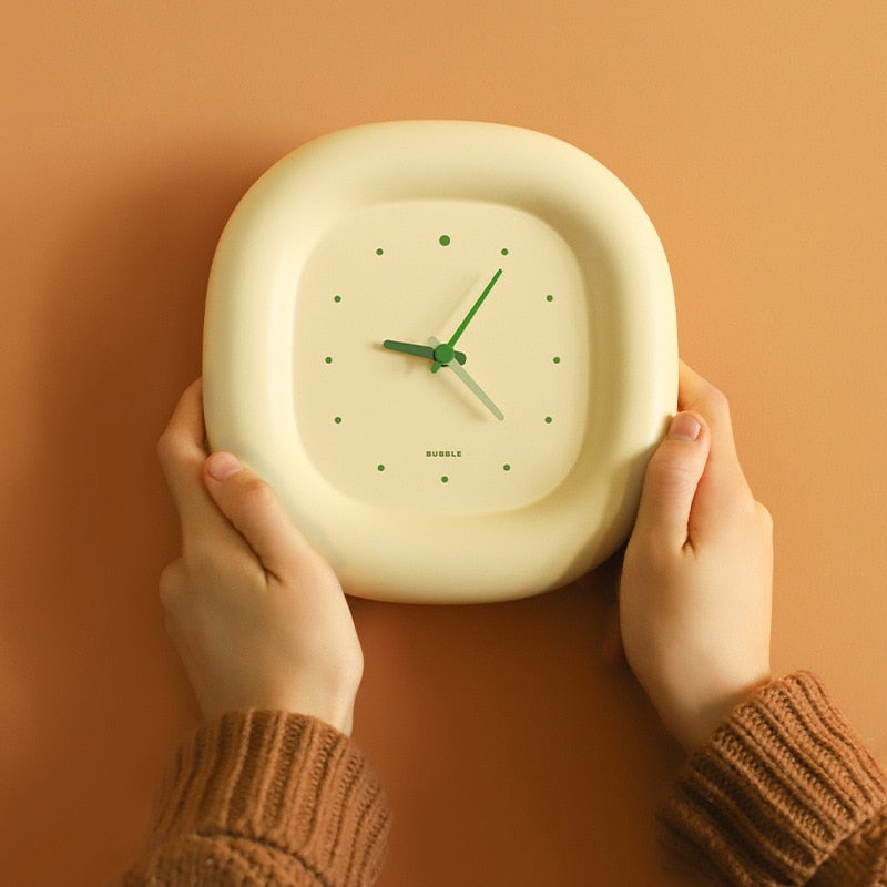 Sikunuo | Bubble Minimal Wall Clock