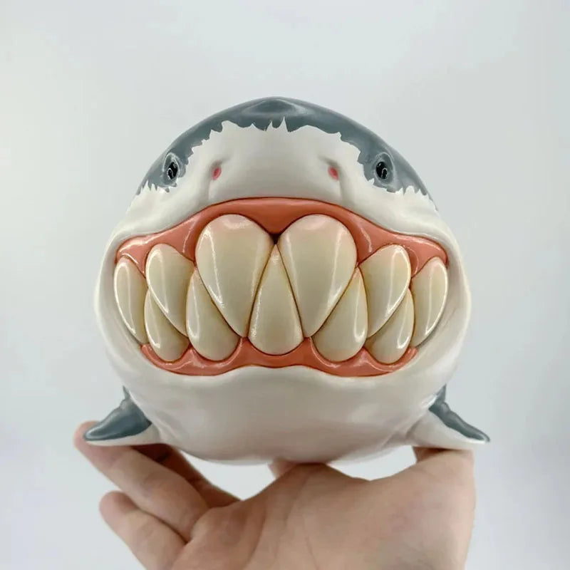 Sikunuo | Scary Shark Bee Resin Decor