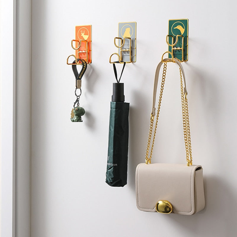 Sikunuo | Wall-Mounted Space Saver Kitchen Hook