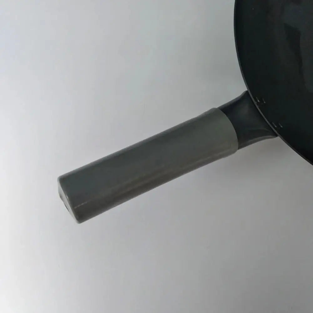 Sikunuo | Futuristic Heat-Resistant Handle Sleeve