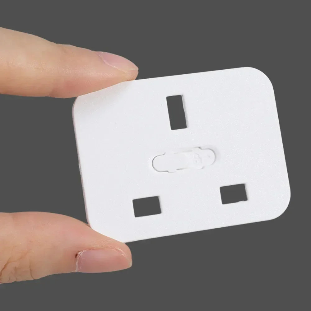 Sikunuo | Slide Lock Protective Childproof Power Socket Cover