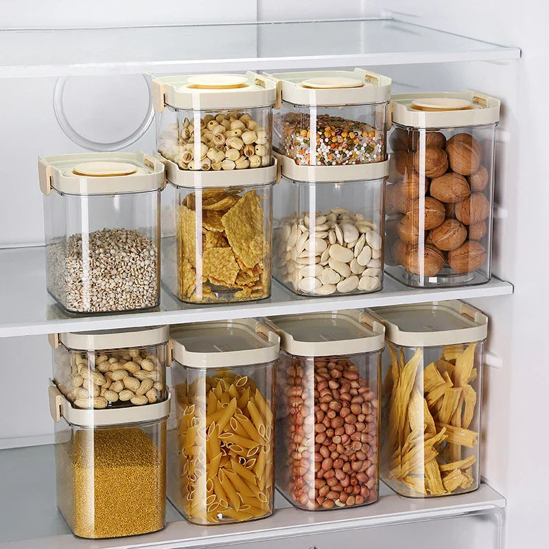 Sikunuo | Stackable Transparent Snap-Lock Storage Box