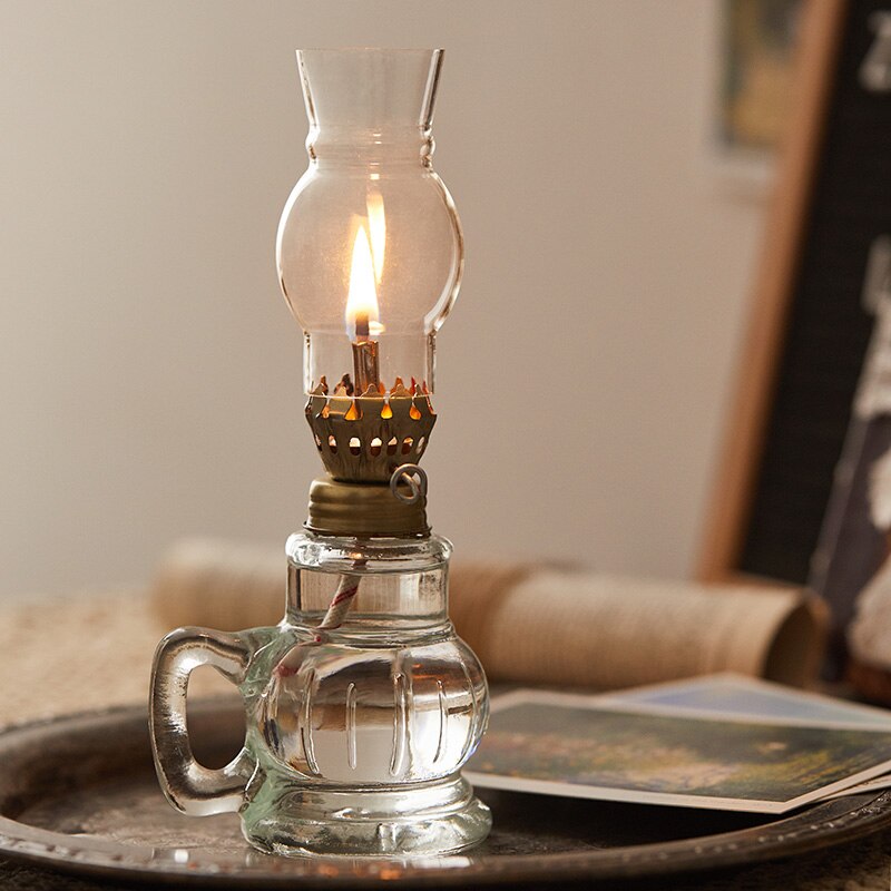 Sikunuo | Vintage Kerosene Oil Lamp