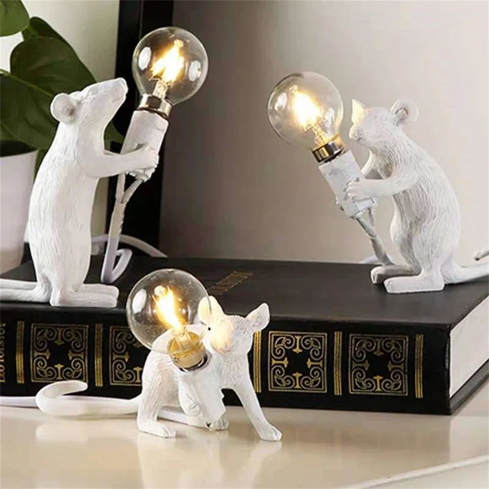 Sikunuo | Night Rat Desk Lamp