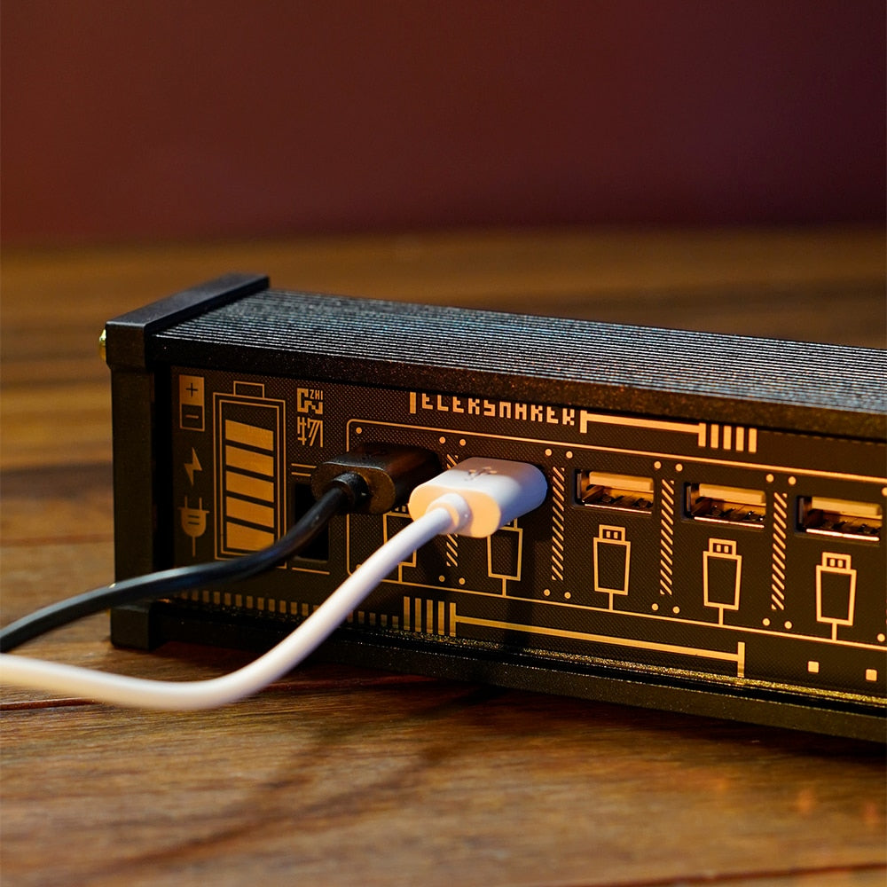 Sikunuo | Retro Block USB Socket