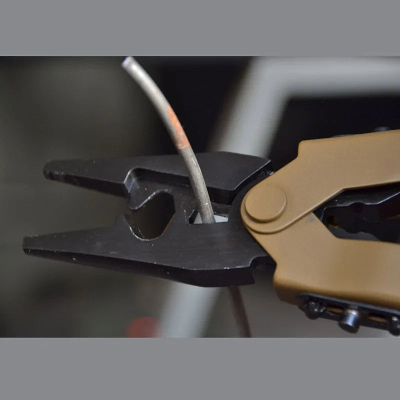 Sikunuo | Survival Camping Foldable Knife Pliers Multifunctional Tool