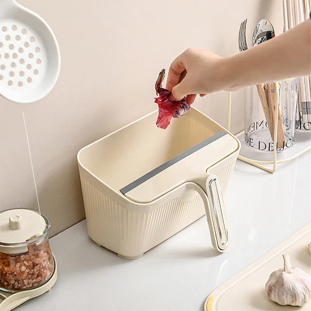 Sikunuo | Mini Desktop Trash Scraper Bin