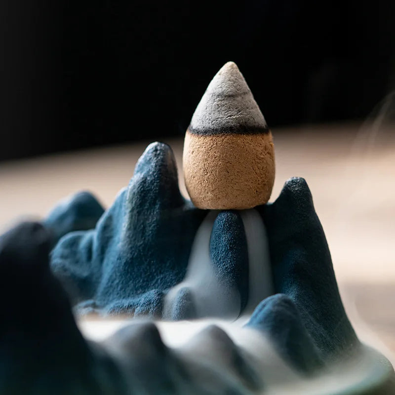 Sikunuo | Mistic Mountain Ceramic Waterfall Incense Burner
