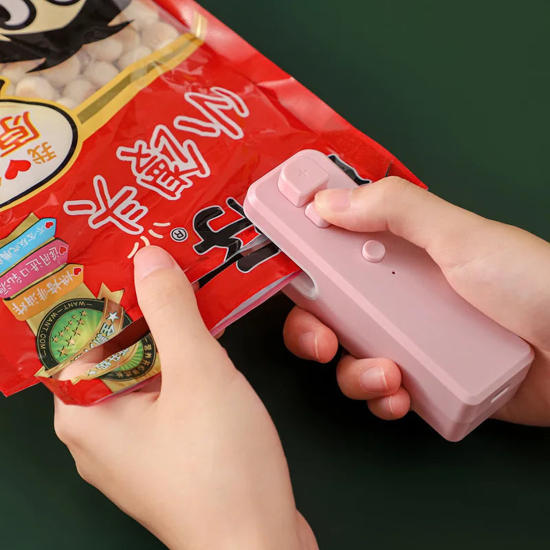 Sikunuo | Magnetic USB Charging Snack Bag Sealer