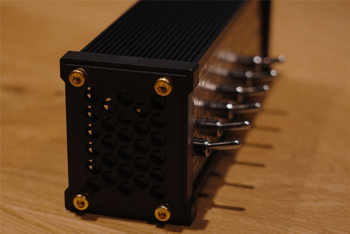 Sikunuo | Retro Block USB Socket