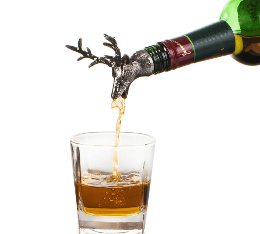 Sikunuo | Deer Head Wine Pourer