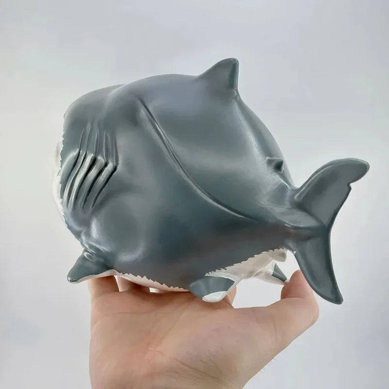 Sikunuo | Scary Shark Bee Resin Decor