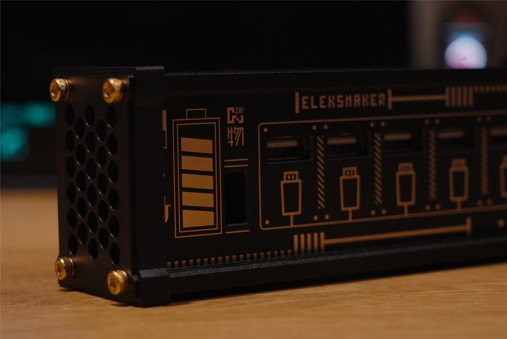 Sikunuo | Retro Block USB Socket