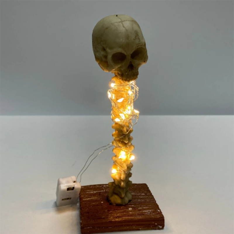 Sikunuo | Skeleton Skull Table Lamp