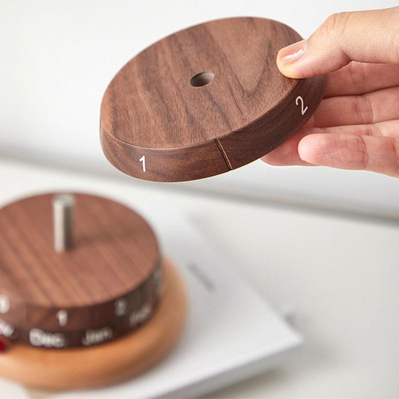 Sikunuo | Unique Planet Wooden Table Calendar