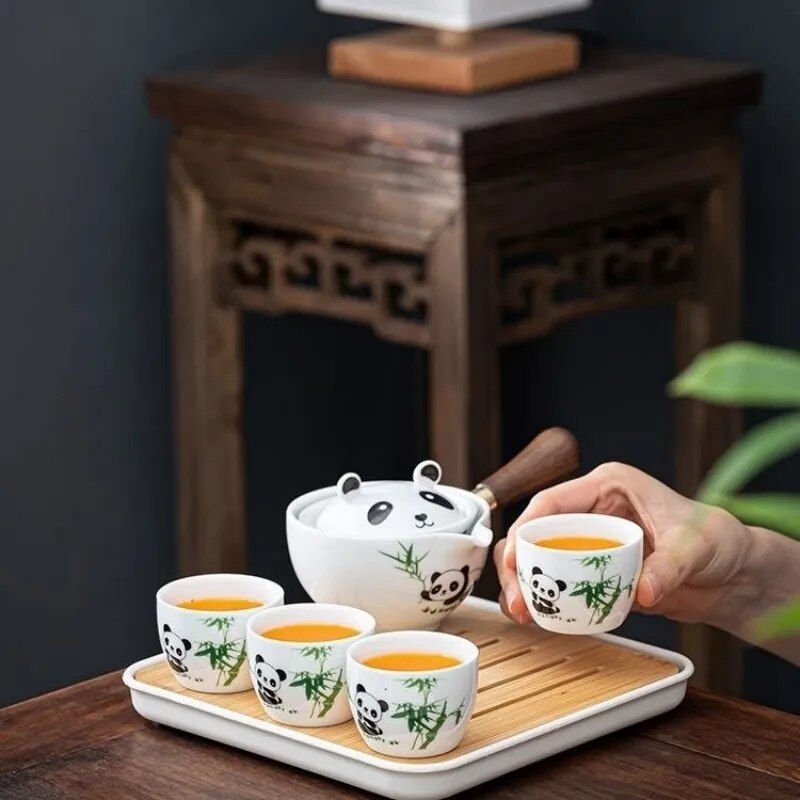 Sikunuo | Panda Spin Rotating Tea Set