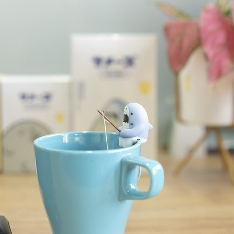 Sikunuo | Fishing Shark Tea Maker