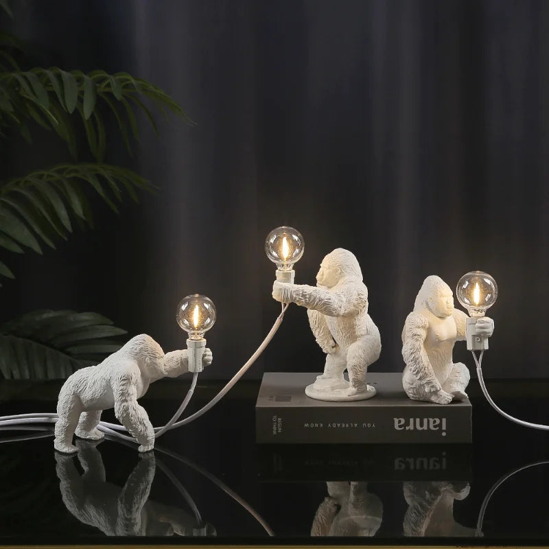 Sikunuo | Angry Gorilla Table Night Lamp