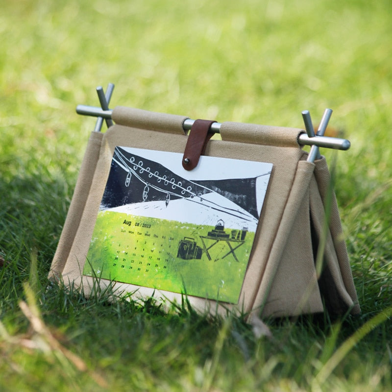 Sikunuo | Camping Dreams Tent Desk Calendar