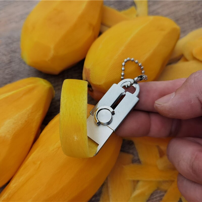 Sikunuo | Stainless Steel Mini Vegetable Peeler Keychain
