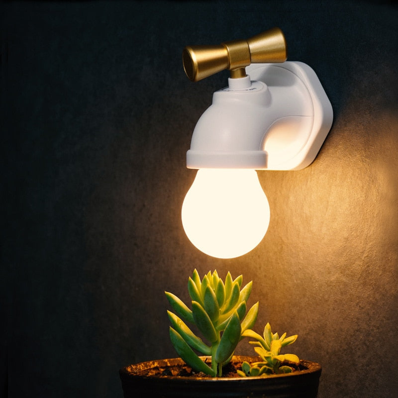 Sikunuo | Creative Faucet Wall Lamp