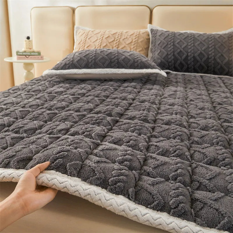 Sikunuo | Thick Warm Winter Blanket Mattress Pad