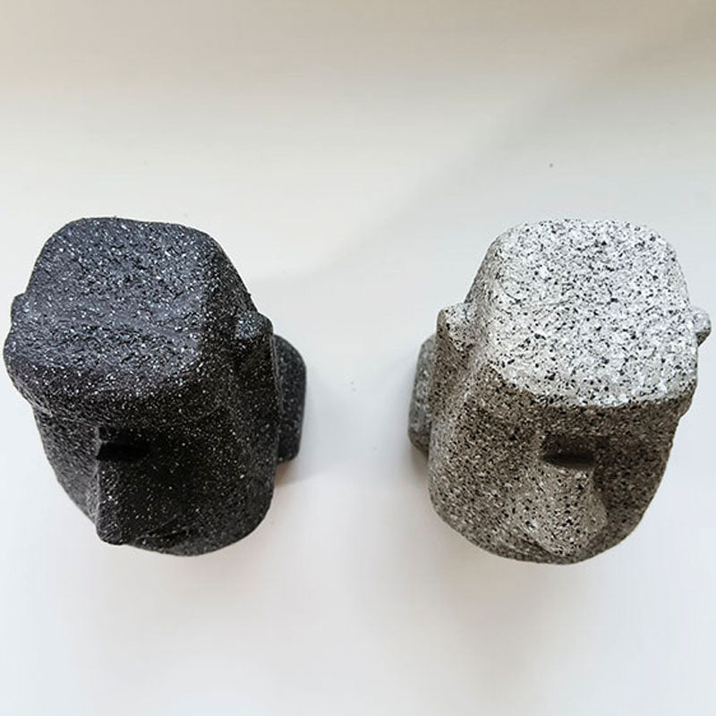 Sikunuo | Stone Face Eyeglass Holder Stand