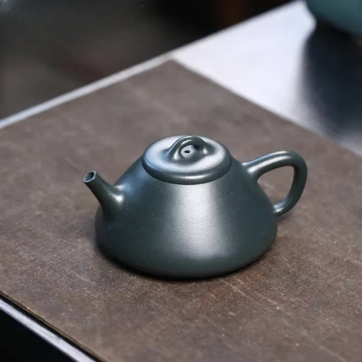Sikunuo | Japanese-Style Zen Handmade Clay Teapot