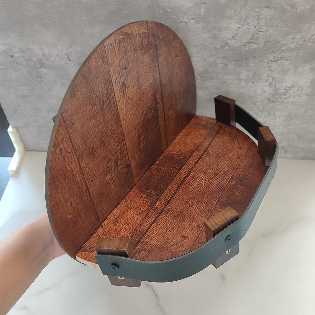 Sikunuo | Rustic Oak Wall Shelf for Whiskey Bottles