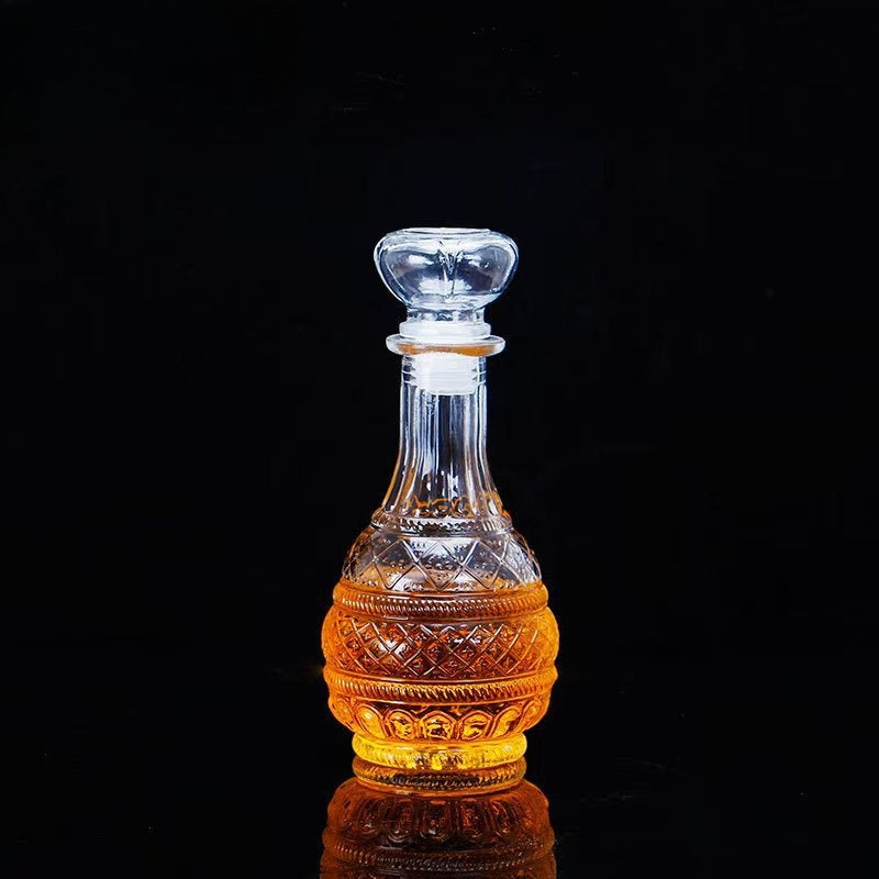 Sikunuo | Mini Vintage Glass Decanter