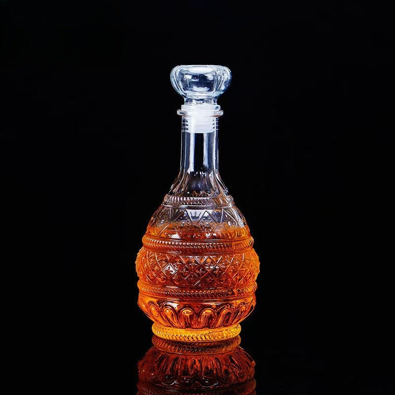 Sikunuo | Mini Vintage Glass Decanter
