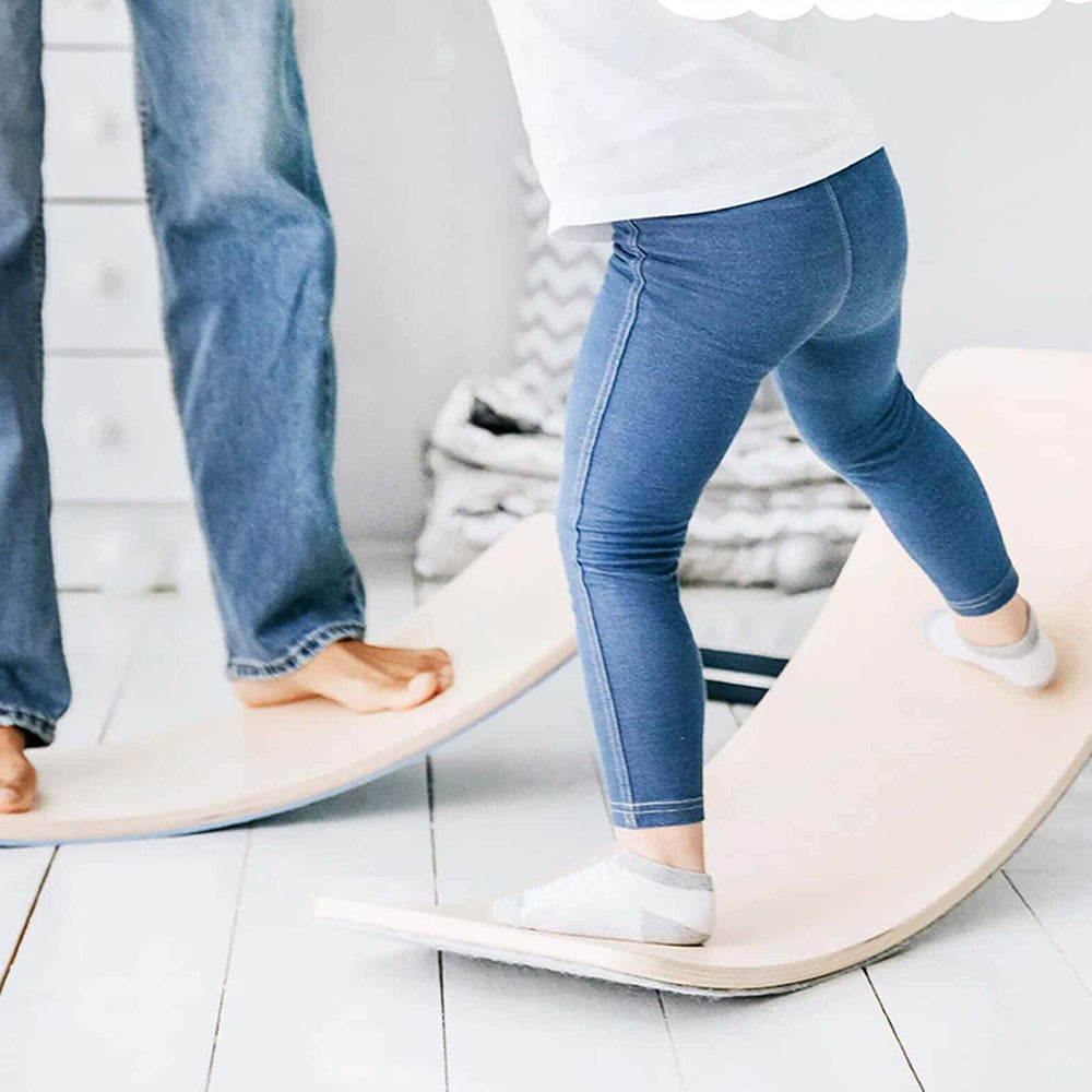 Natural Wooden Balance Board for Kids – Open-Ended Montessori Toy for Creative Play
