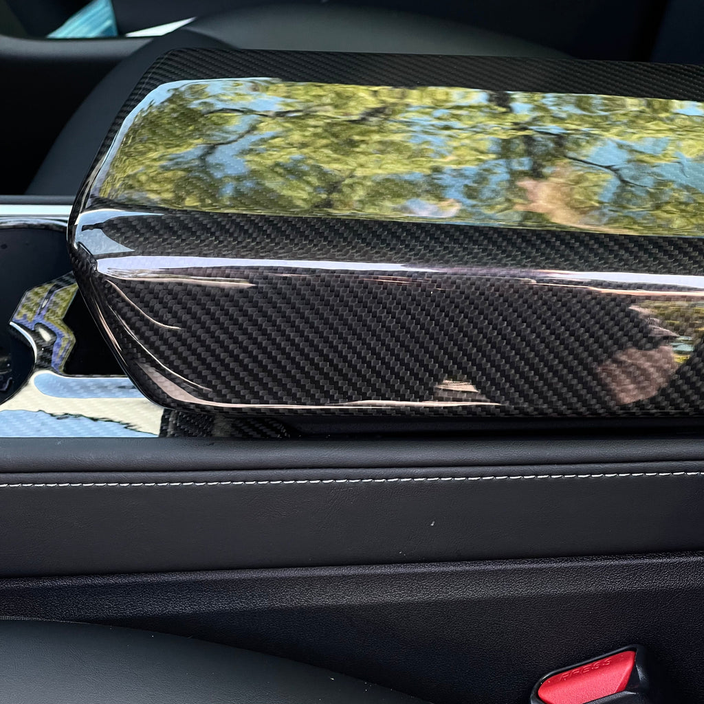 Sikunuo Model Y / 3 Armrest Cover - Dry Carbon Fiber Interior Mods