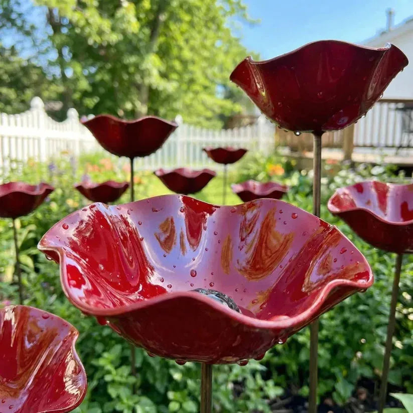 Garden Flower Bird Waterer Handmade Metal Flower Garden Stake