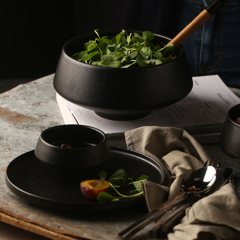 Sikunuo | Elegant Matte Black Snack Bowl
