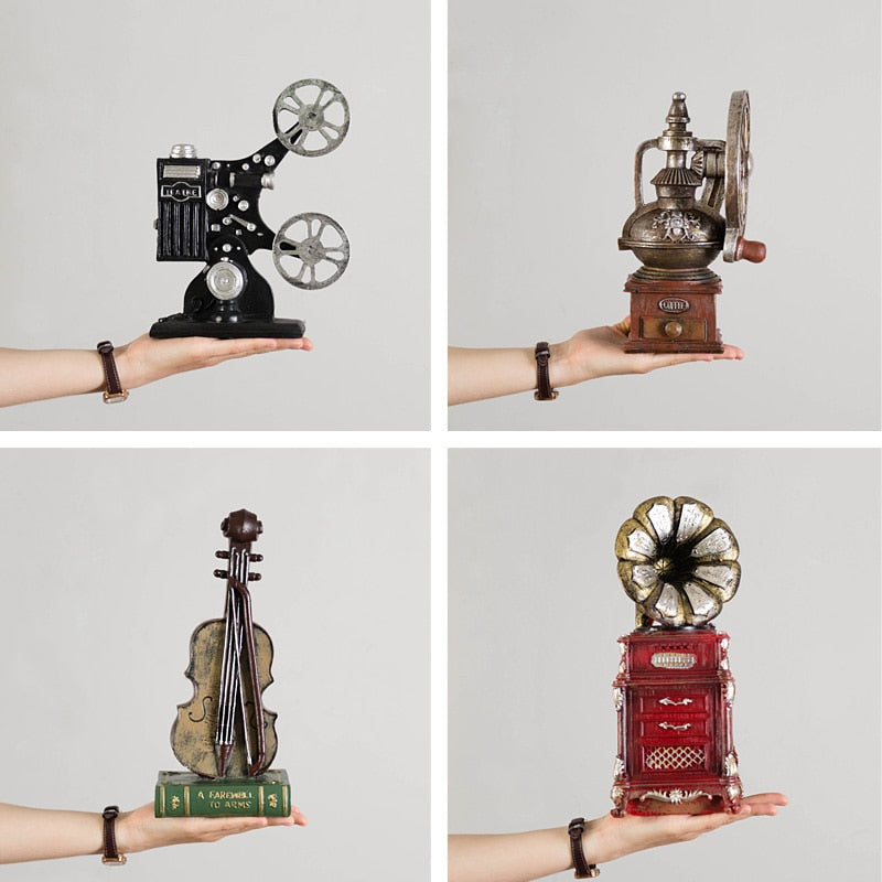 Sikunuo | Vintage Style Old-fashioned Artificial Film Player Telephone Camera Projector