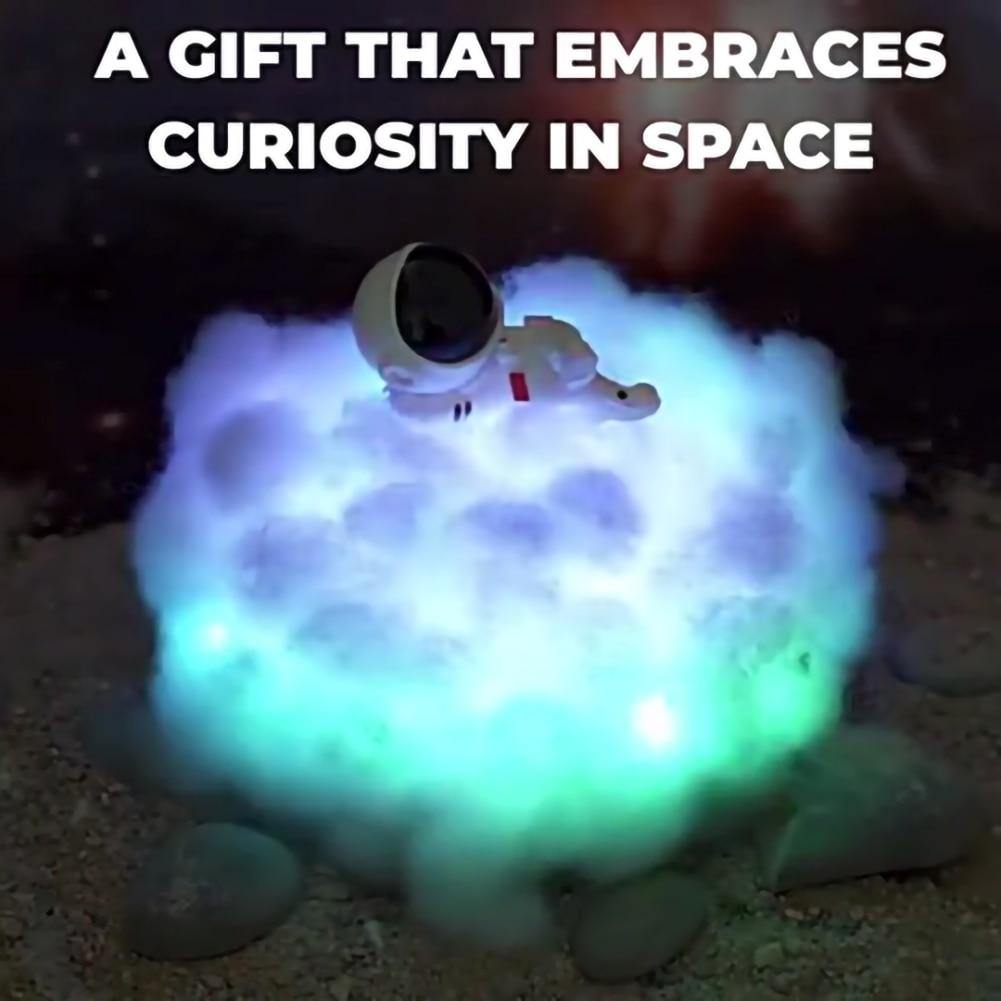 Sikunuo | Astronaut Colorful Clouds Night Light