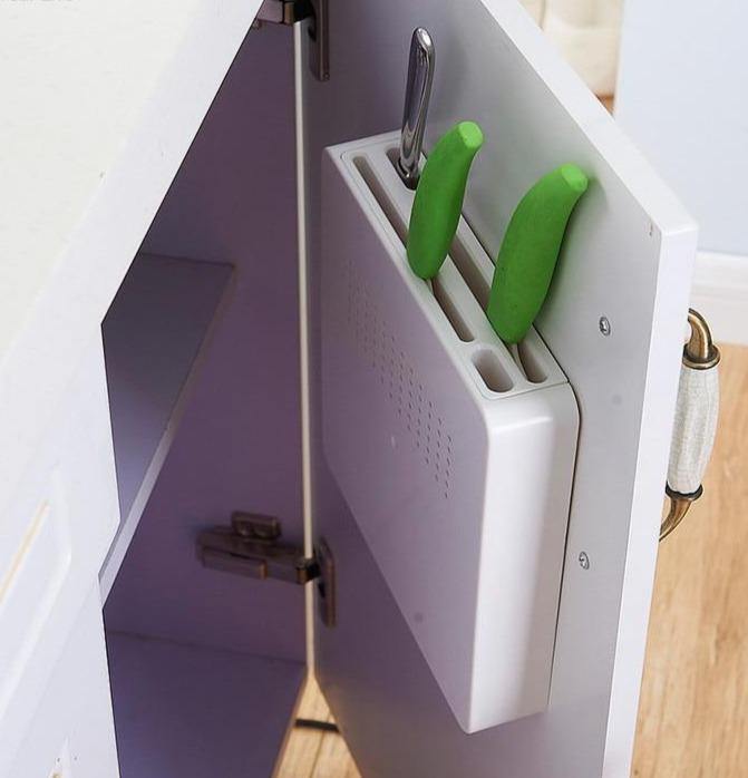 Sikunuo | Hidden Kitchen Cabinet Knife Holder