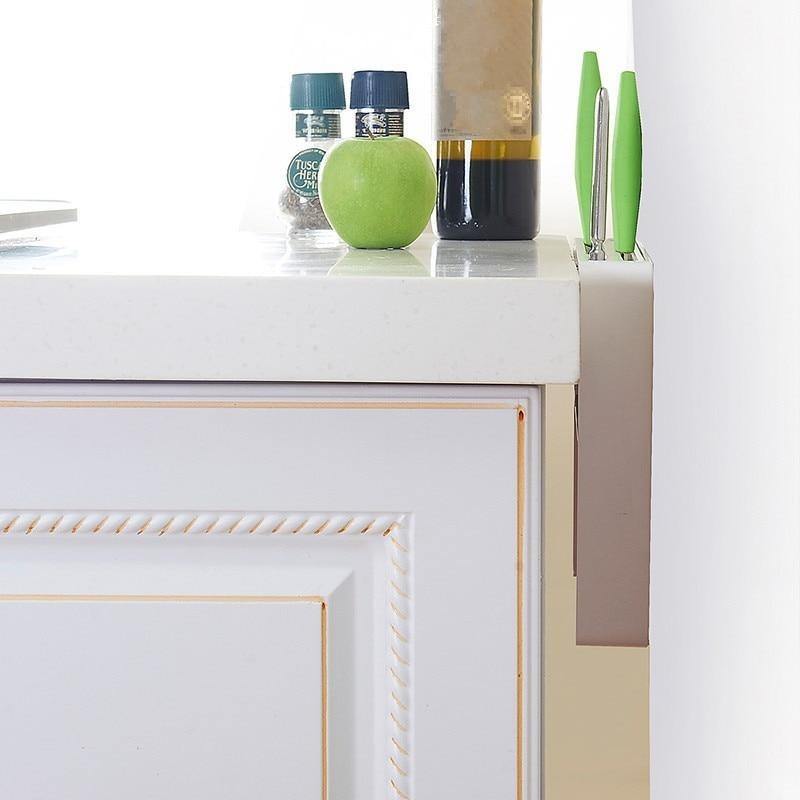 Sikunuo | Hidden Kitchen Cabinet Knife Holder