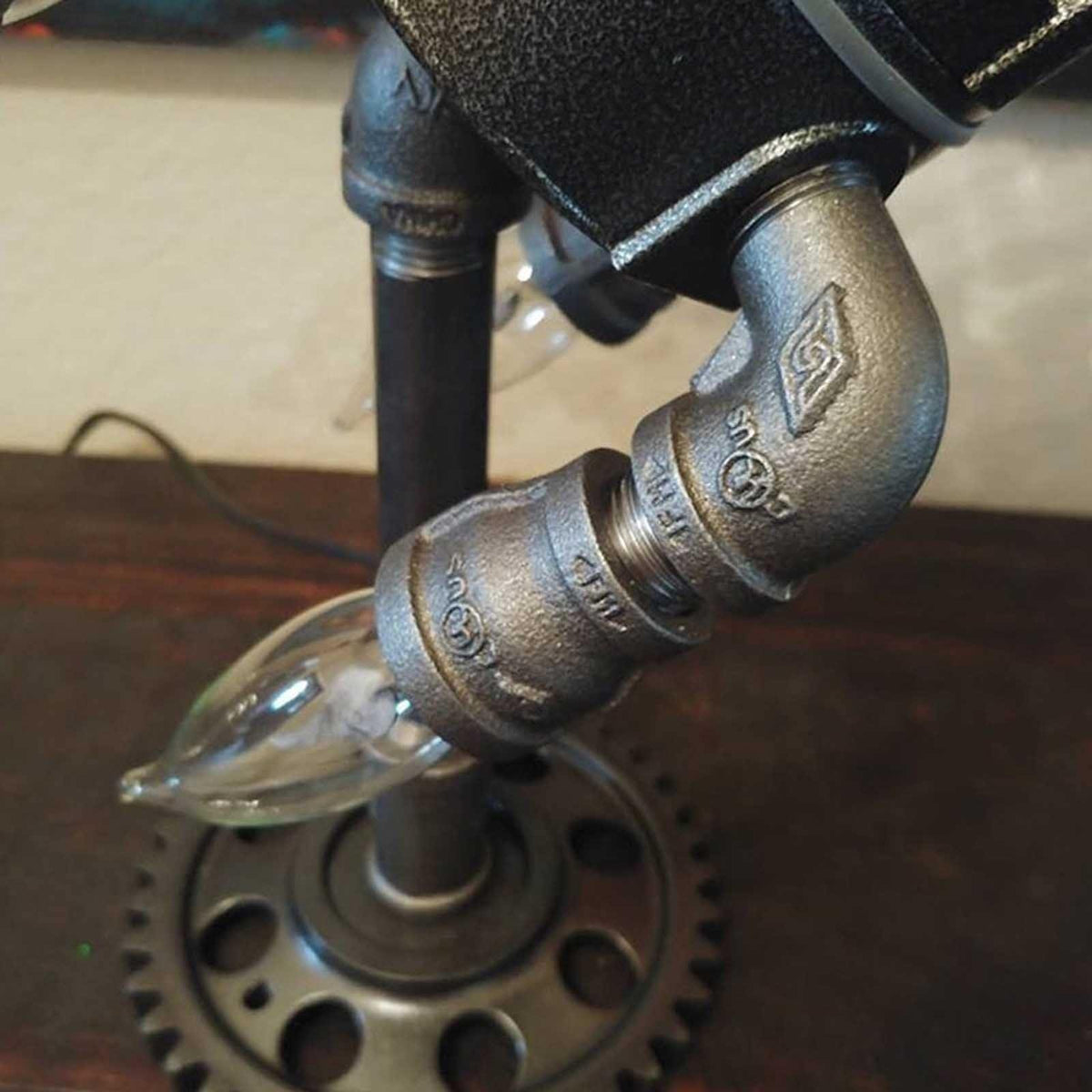 Sikunuo | Rocket Ship Industrial Vintage Lamp