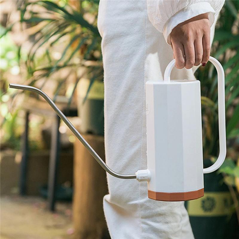 Sikunuo | Elegant Geometric Gooseneck Plant Watering Can