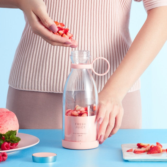 Sikunuo | Elegant Mini Portable Fruit Juicer Blender
