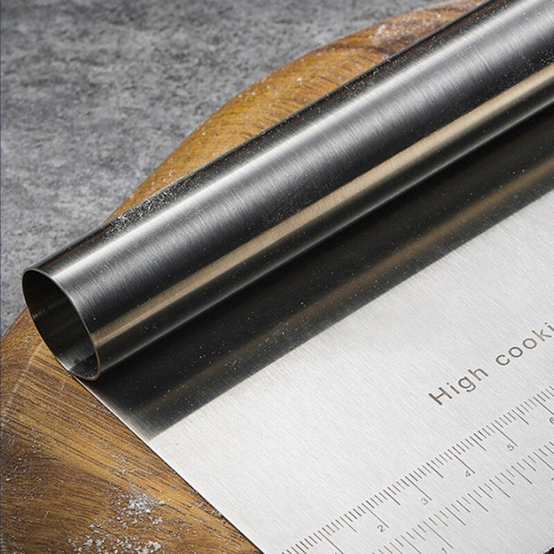Sikunuo | Stainless Steel Easy Dough Cutter