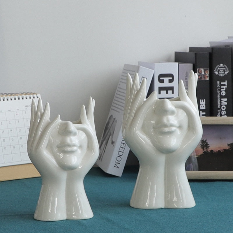 Sikunuo | Ceramic Abstract  Human Face Flower Vase