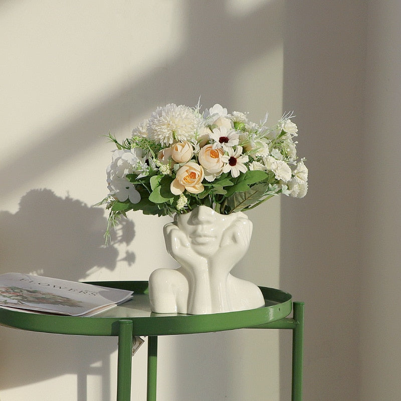Sikunuo | Ceramic Abstract  Human Face Flower Vase