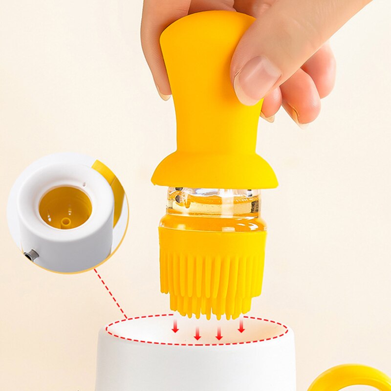 Sikunuo | 2in1 Easy Oil Dispenser Brush Bottle