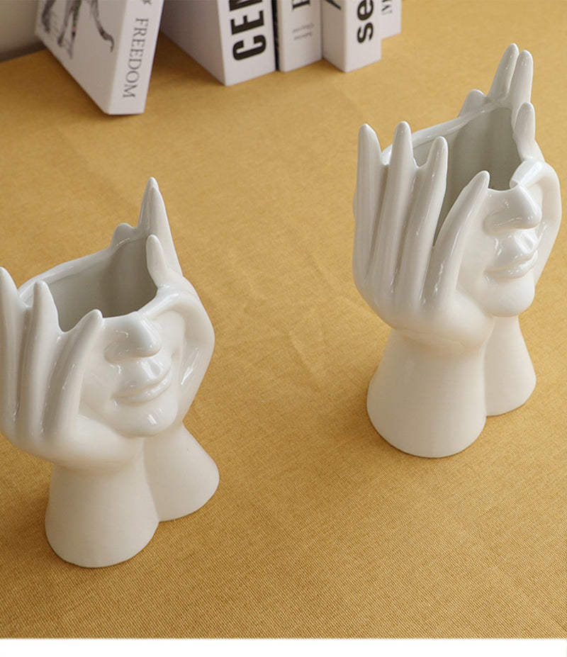 Sikunuo | Ceramic Abstract  Human Face Flower Vase